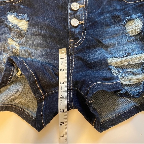 KanCan high rise stretch denim shorts size 27 - Picture 6 of 10